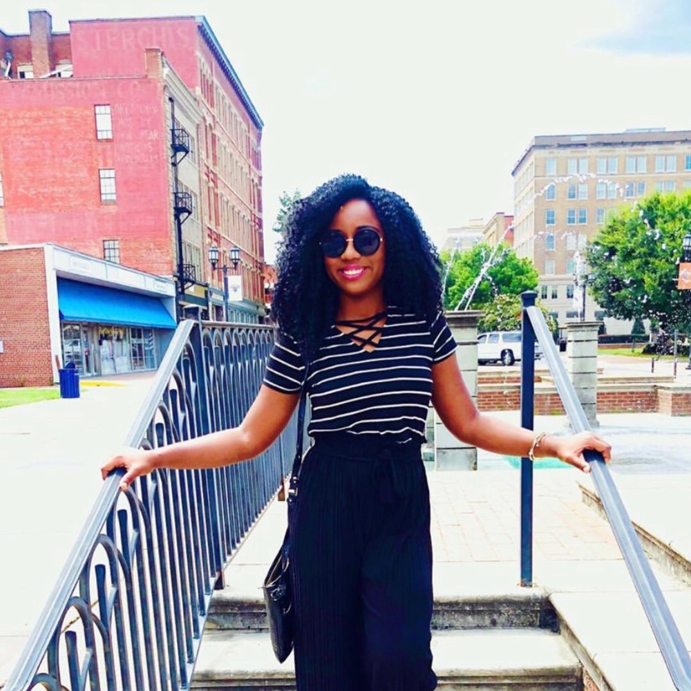 Meet your Posher, Aeriel